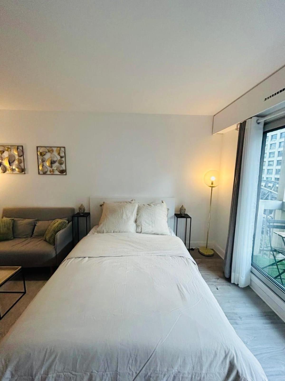 Tour Eiffel Bir Hakeim 2